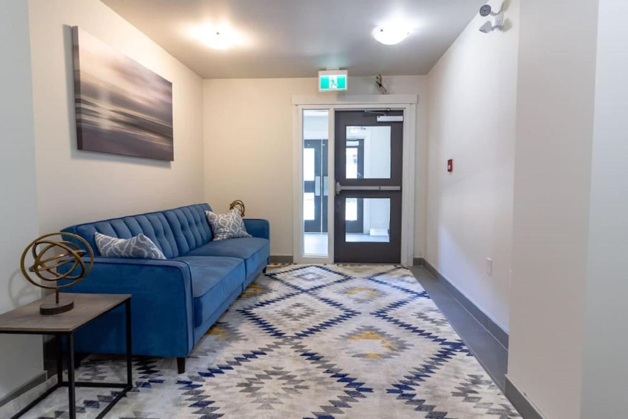 Newly Renovated Modern Condo Near Hospital, Unb Patio & Parking Coffee Saint John Eksteriør billede